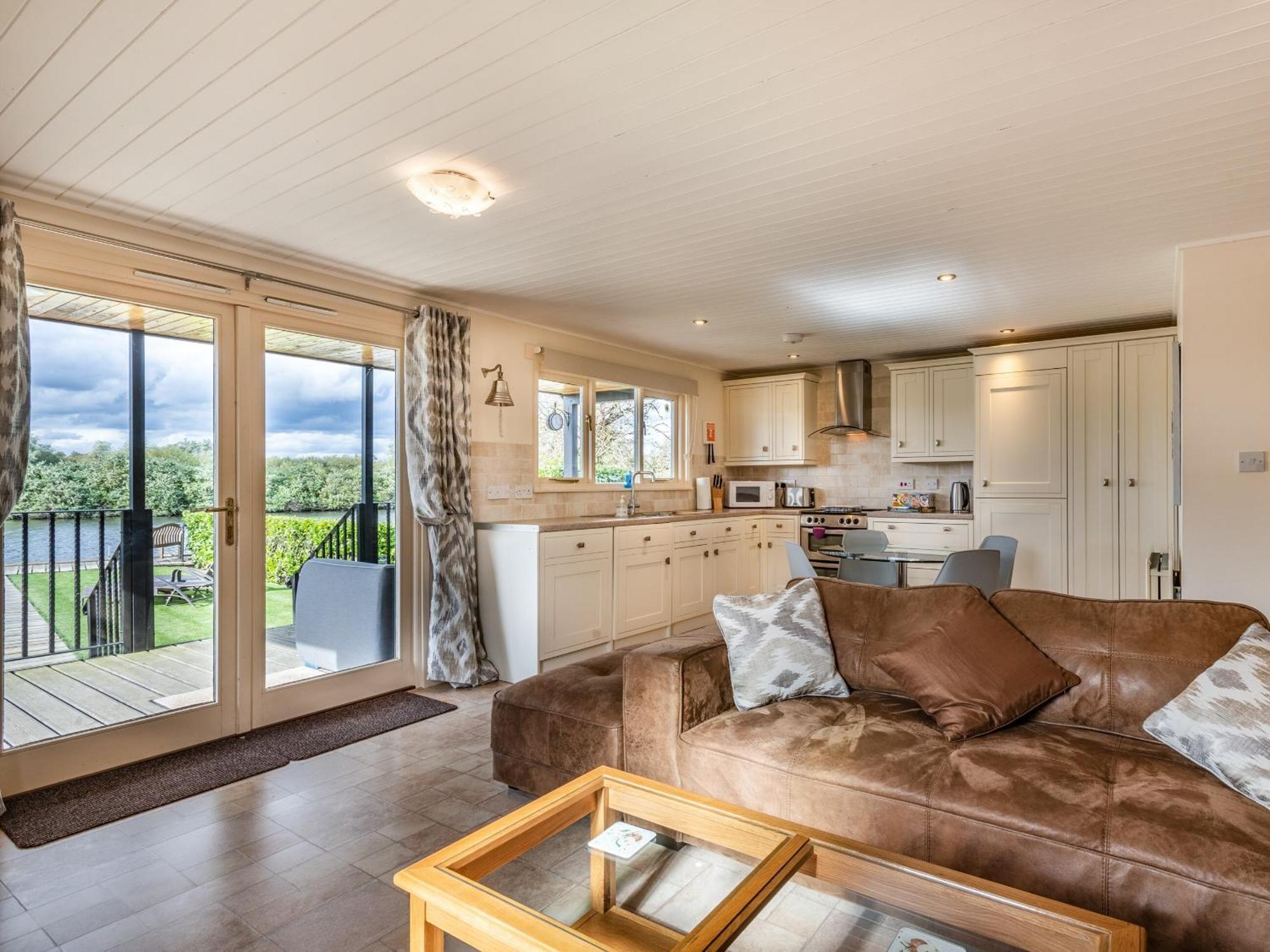 Sunset Lodge Brundall Exterior foto